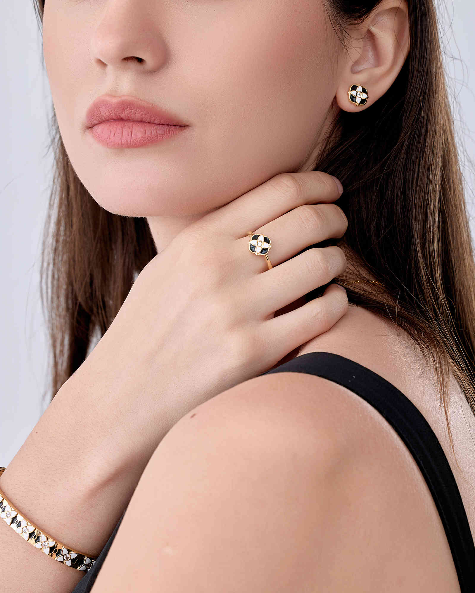 Fleur d’Émail Ring - 8310700