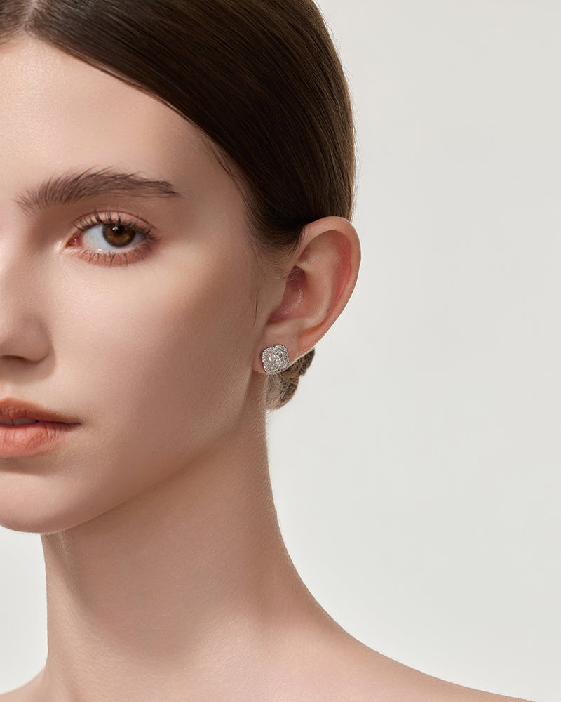 Éternelle Fleur Blanche Ohrring - 8342100