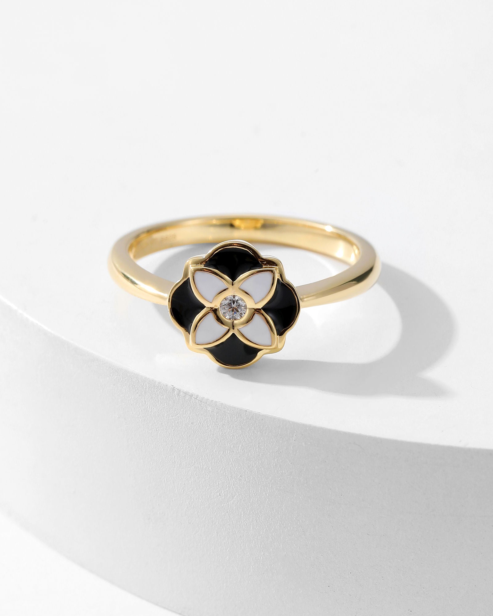Fleur d’Émail Ring - 8310700