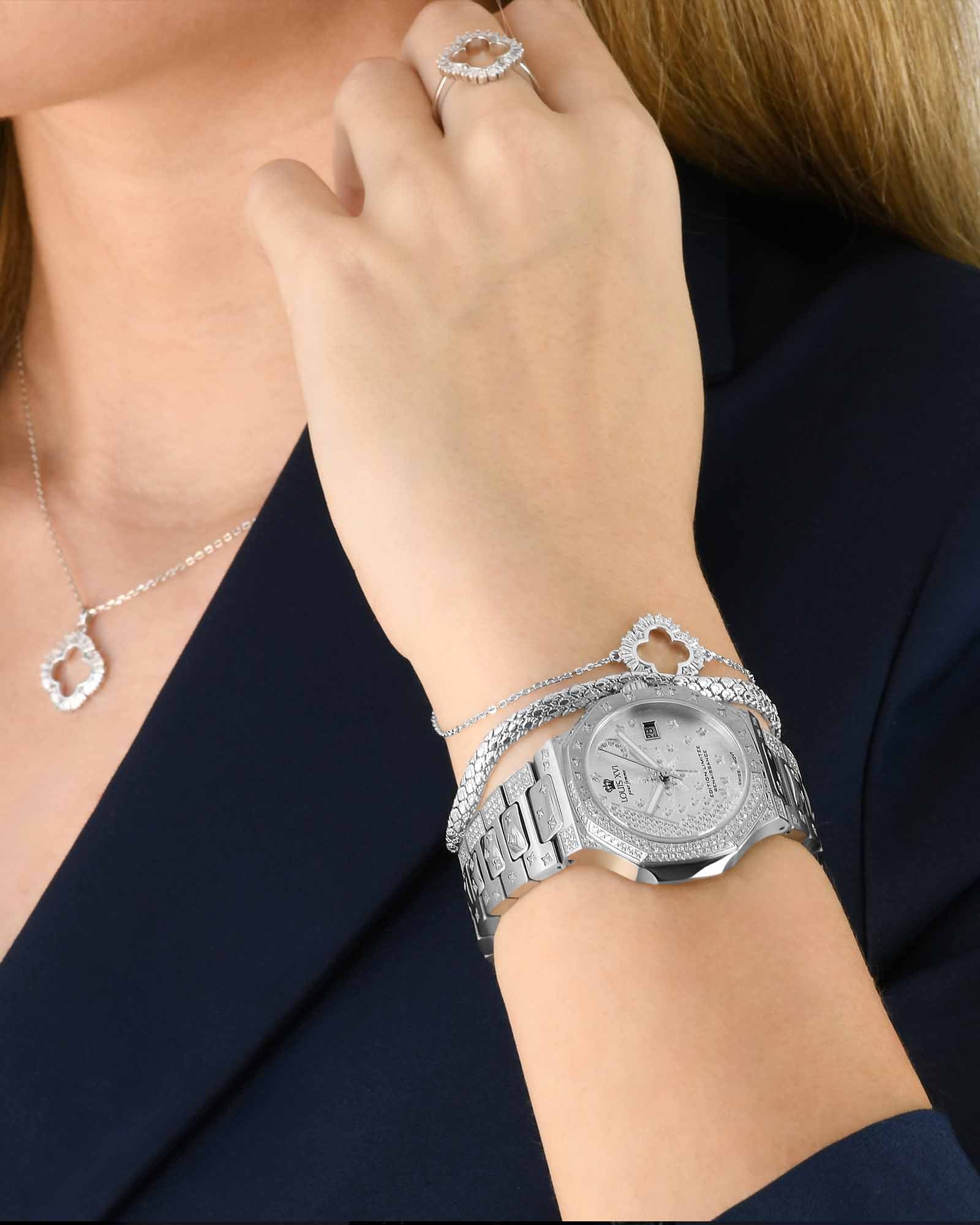 Renaissance Femme 6120 - 35mm