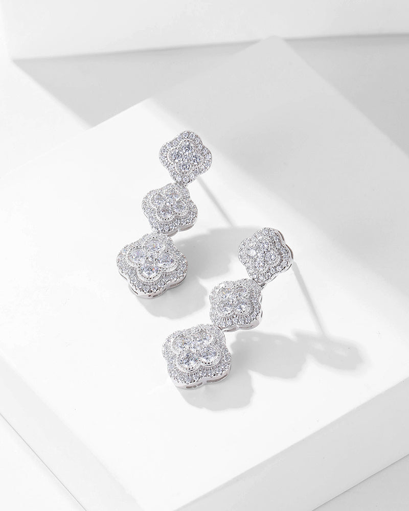 Éternelle Fleur Blanche Ohrring - 8342600